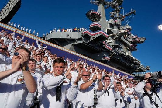 Trump dice que ya no quedan “barcos” en aguas de Venezuela tras misión de la Marina contra los cárteles