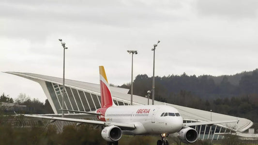 Gobierno de Maduro Revoca Licencias de Operación a Seis Aerolíneas Internacionales